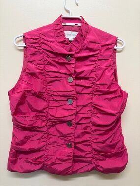 Erin London Fuchsia Ruffled Button-Front Sleeveless Vest